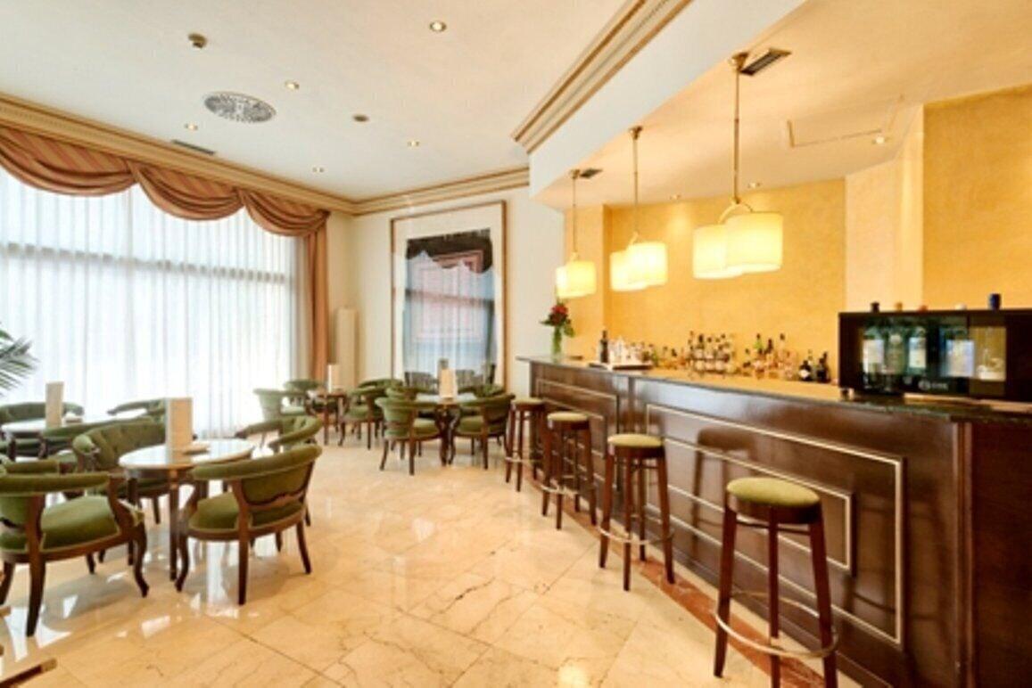 โรงแรมโรเจอร์ เด ยูเรีย บาร์เซโลนา ภายนอก รูปภาพ